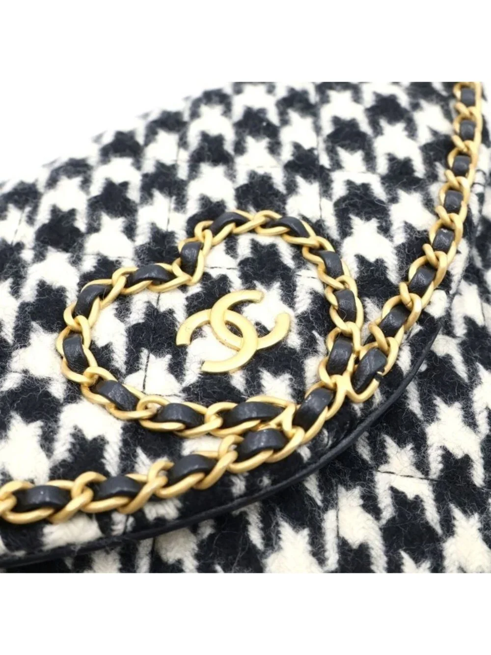 Chanel Wallet on Chain Heart Shoulder Bag Tweed Black White Houndstooth Gold